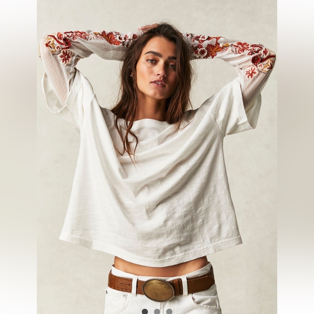 NWOT Free People Gardener Tee Tofu Small